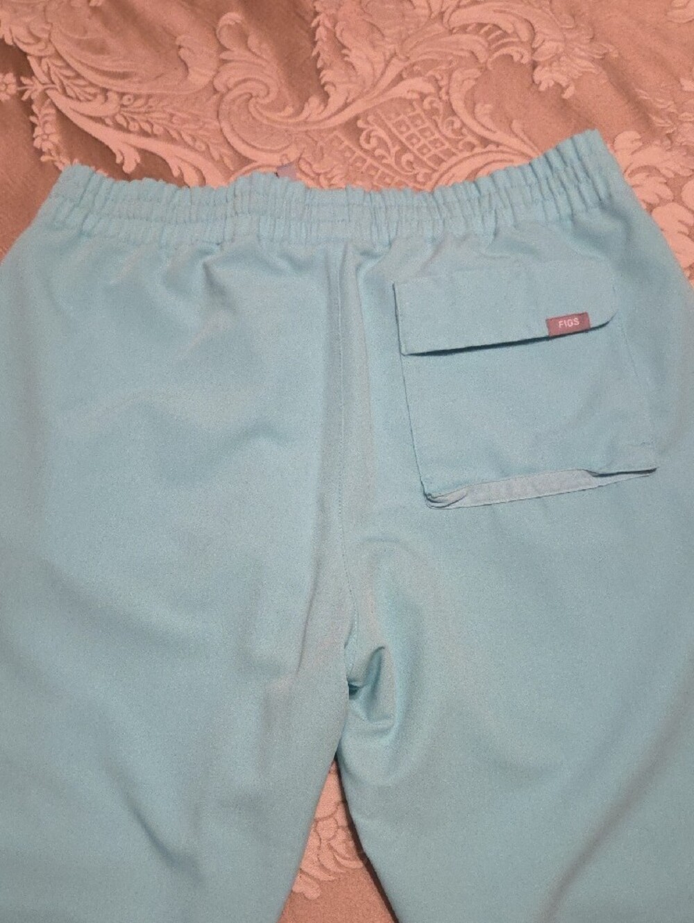 Figs Aqua/Mint Scrubs Set Size Large - Picture 6 of 6